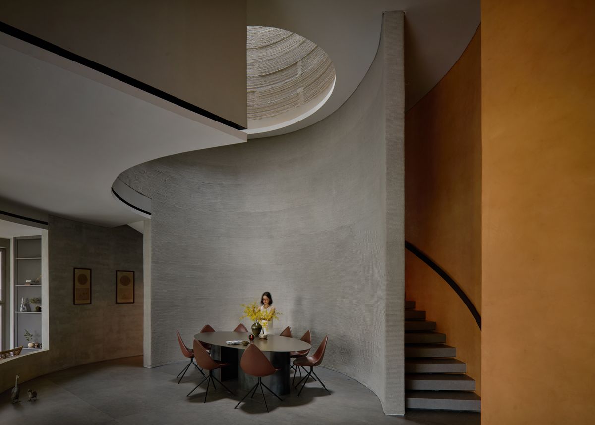 Singapore’s first 3D-printed house features a four-floor design with QR3D additive manufacturing creating sleek, jointless exterior and eco-friendly materials.